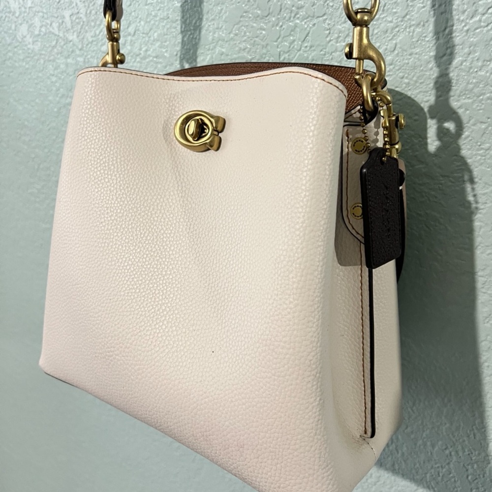 Coach Cream Pebbled Leather Willow